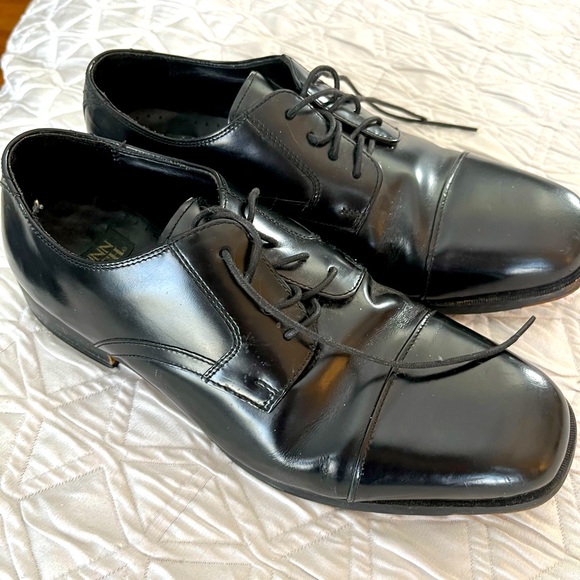 Nunn Bush Other - Nunn Bush Mens Dress Shoes -Size 101/2